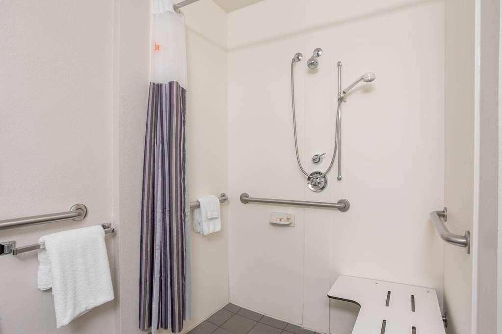 La Quinta By Wyndham Birmingham Hotel 3*
